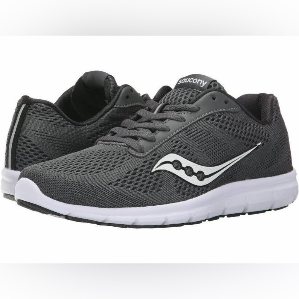 BNWT Saucony Grid Ideal Running Sneakers in Black
